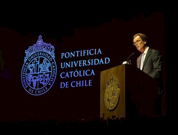 Rector Juan Carlos de la Llera