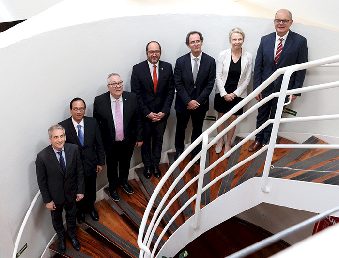 Autoridades participantes de la asamblea general de HUC