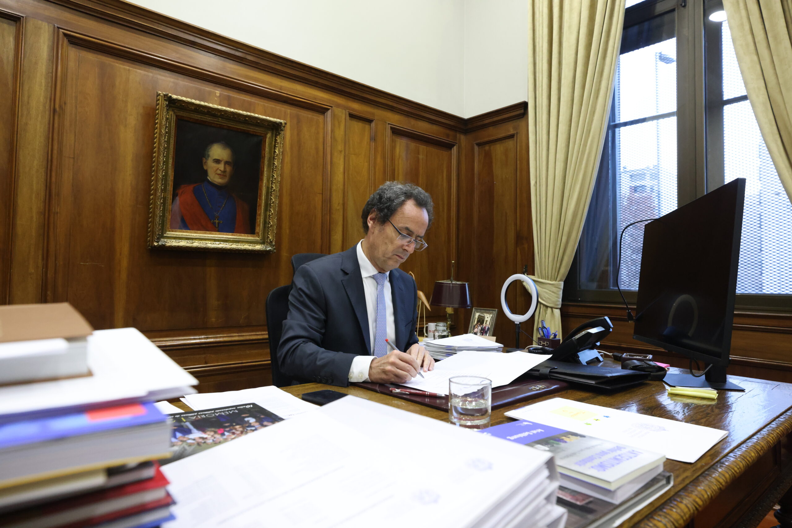 foto-carta-del-rector