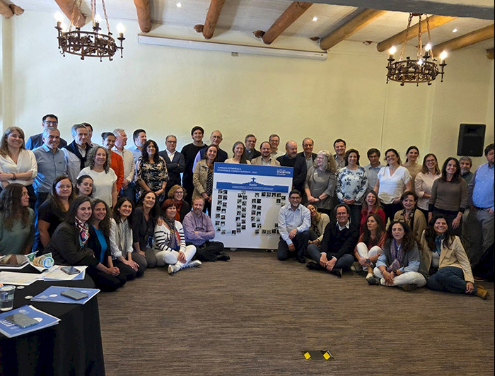 Miembros del Honorable Consejo Superior, directores y académicos